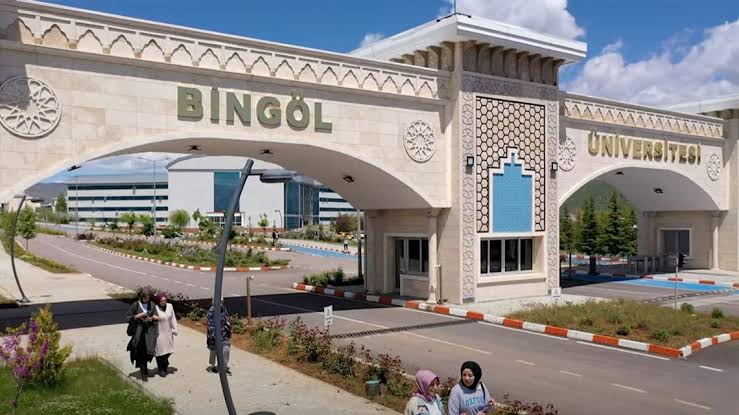 Bingöl Üniversitesi öğrencilerinden dikkat çeken dilekçe: Boykot ürünleri kampüse sokulmasın 