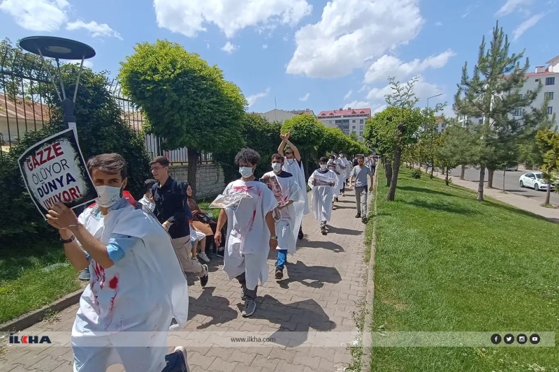 Bingöl’de üniversite öğrencilerinden 